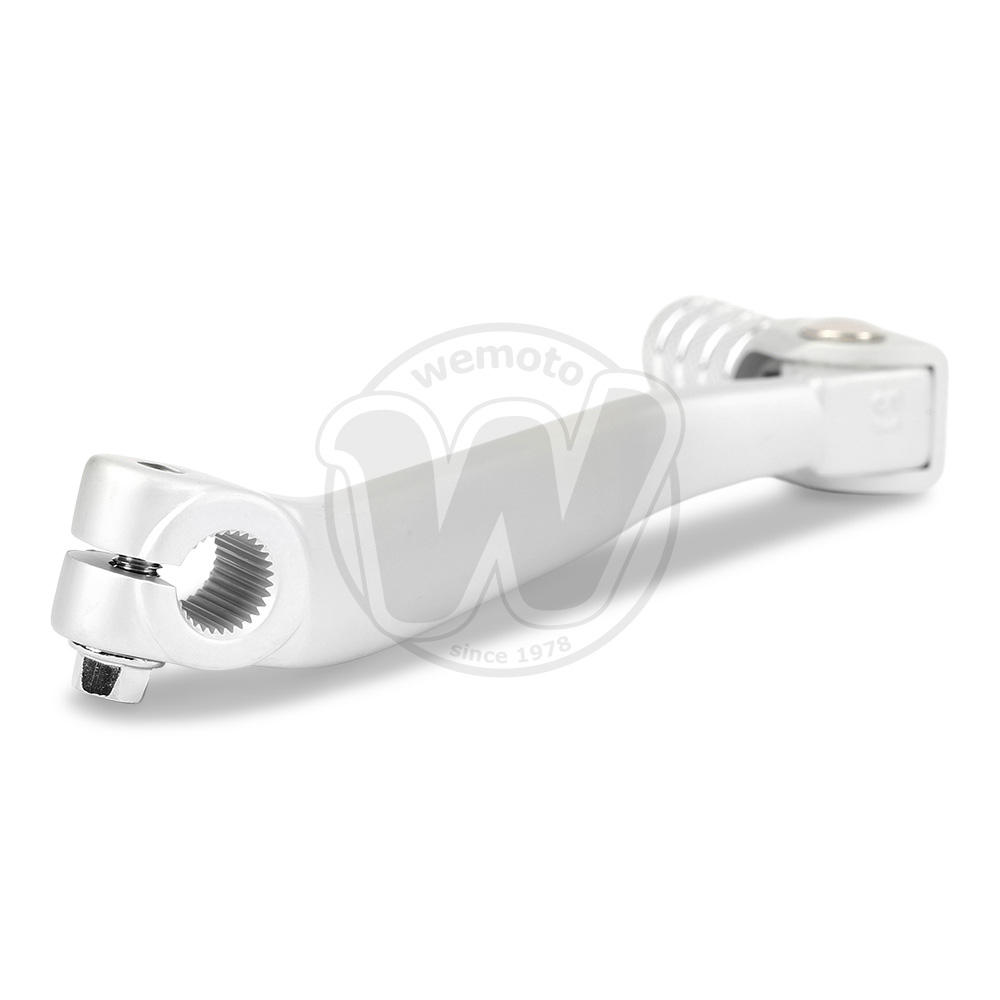 0UR2773_aa8603 three.jpg